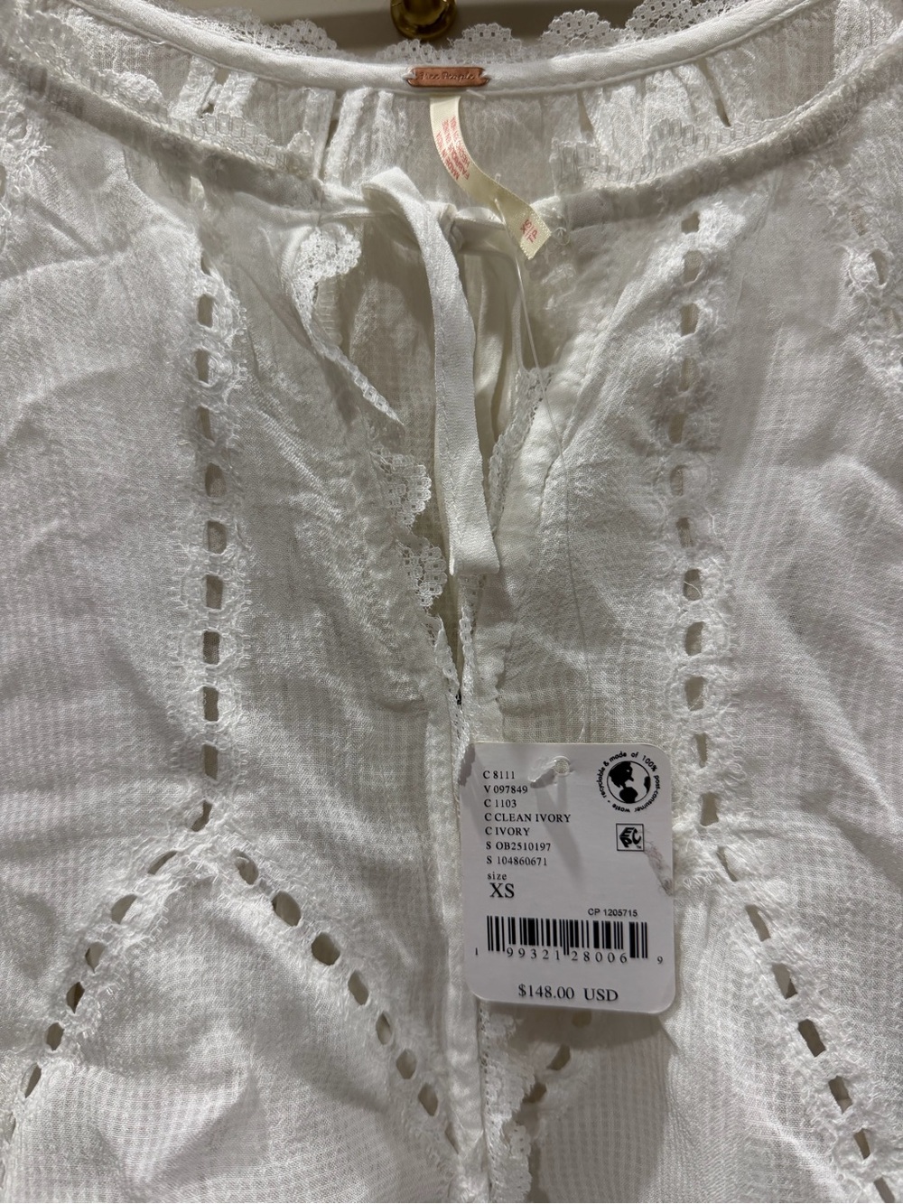 Free People White Cropped Eyelet Peasant Blouse - Picture 2 of 7